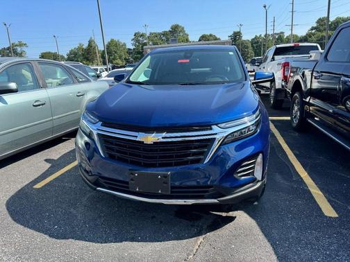 Blue 2022 Chevrolet Equinox 1LT