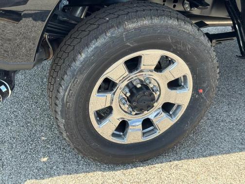 2025 Ford F-350 Lariat Super Duty