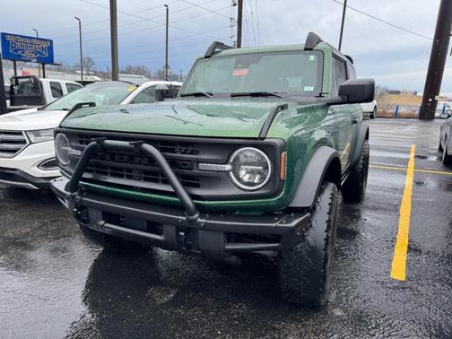 2022 Ford Bronco Base