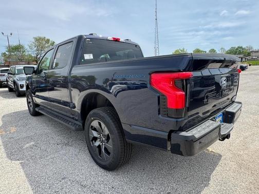 2025 Ford F-150 Lightning Flash