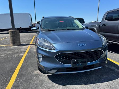 Blue Metallic 2020 Ford Escape Titanium Hybrid