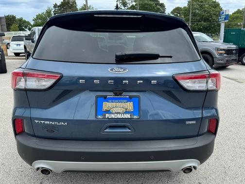 Blue Metallic 2020 Ford Escape Titanium Hybrid