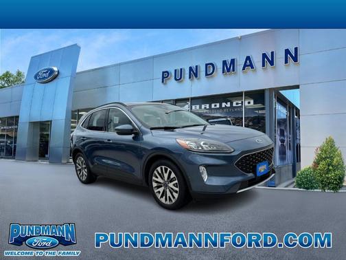 Blue Metallic 2020 Ford Escape Titanium Hybrid