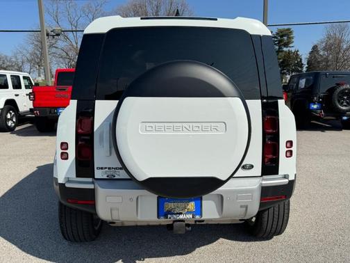 2023 Land Rover Defender 90 S