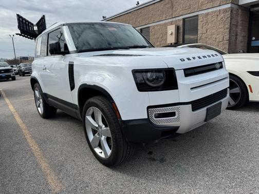 2023 Land Rover Defender 90 S