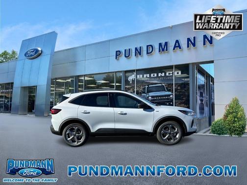 2025 Ford Escape ST-Line
