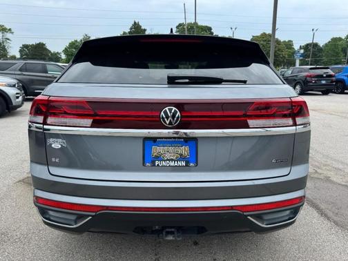 2024 Volkswagen Atlas Cross Sport 2.0T SE w/Technology 4MOTION