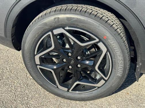 2026 Ford Escape Platinum AWD