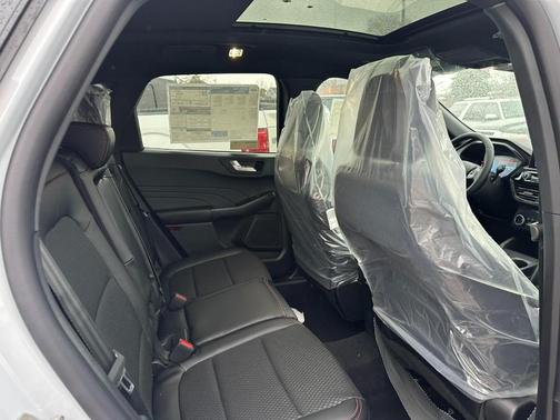 2026 Ford Escape ST-Line AWD