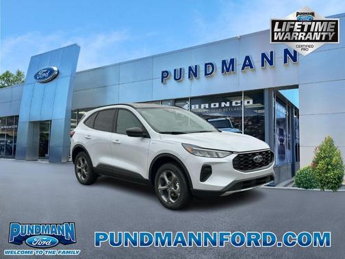 2026 Ford Escape ST-Line AWD