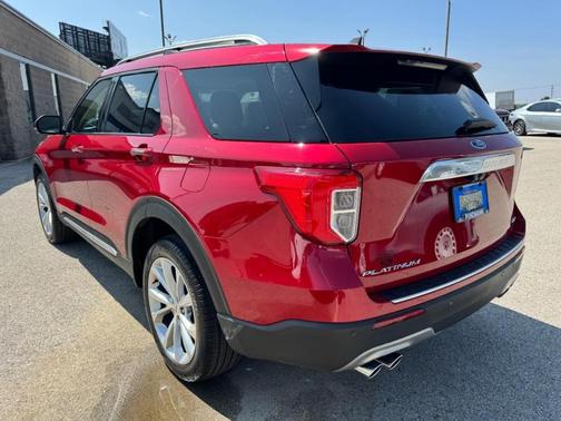 2022 Ford Explorer Platinum