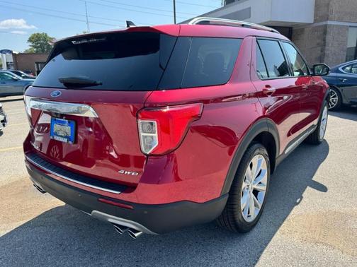 2022 Ford Explorer Platinum