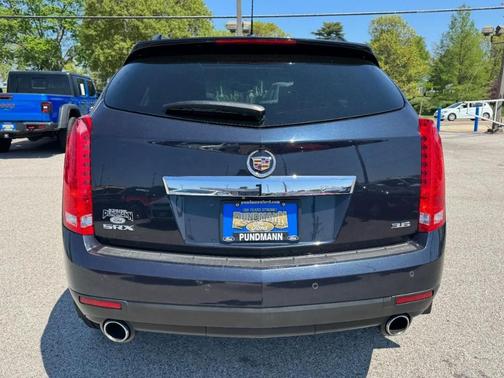 Sapphire Blue Metallic 2015 Cadillac SRX Luxury Collection