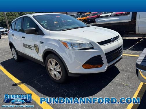 Oxford White 2016 Ford Escape S