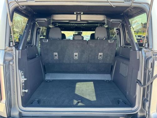 Carbonized Gray Metallic 2023 Ford Bronco