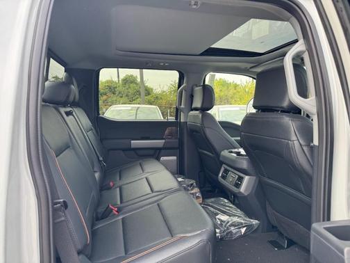 2026 Ford F-350 Lariat Super Duty