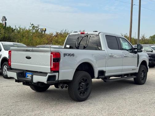 2026 Ford F-350 Lariat Super Duty