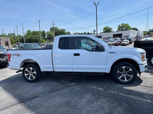 Oxford White 2019 Ford F-150 XL
