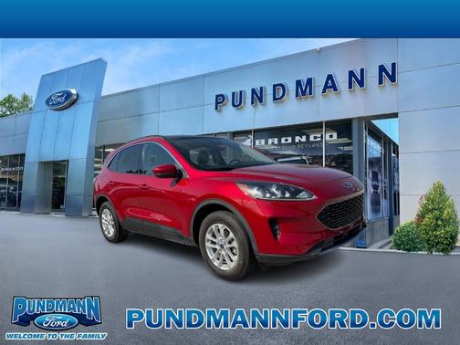 2020 Ford Escape SE