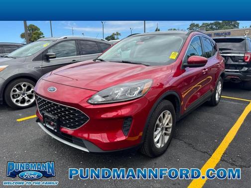 2020 Ford Escape SE