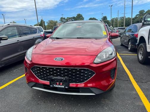 2020 Ford Escape SE
