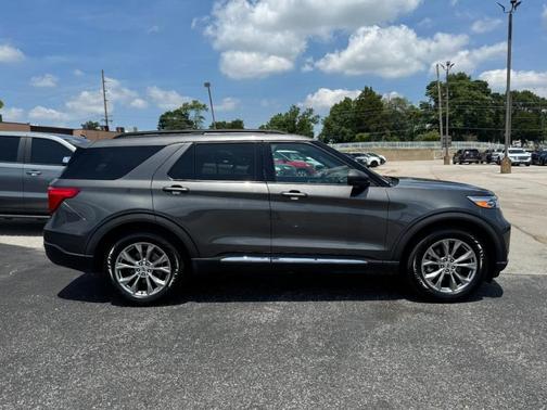 2020 Ford Explorer XLT