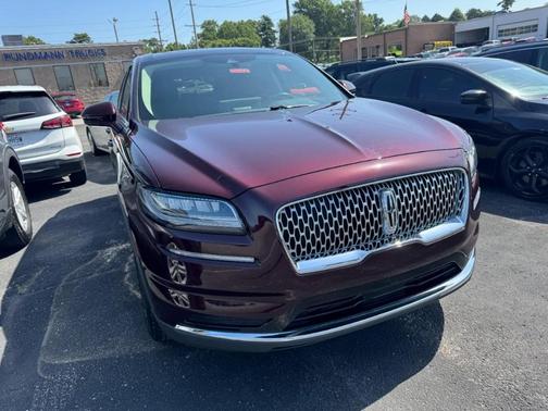2022 Lincoln Nautilus Reserve