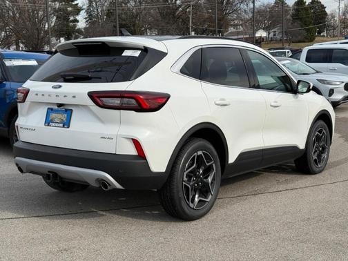 2026 Ford Escape Platinum AWD