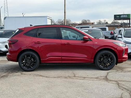 2026 Ford Escape ST-Line Elite AWD