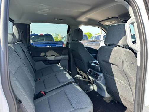 Oxford White 2026 Ford F-150 XLT
