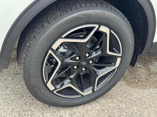 2026 Ford Escape Platinum AWD