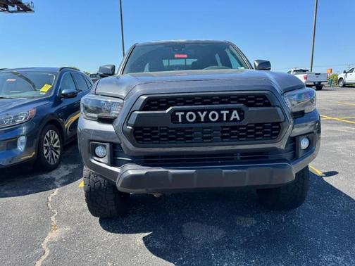 Magnetic Gray Metallic 2018 Toyota Tacoma TRD Off Road