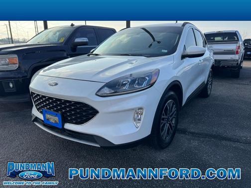 2020 Ford Escape SEL