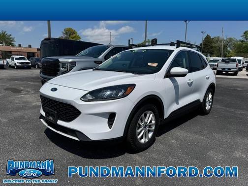 2020 Ford Escape SE