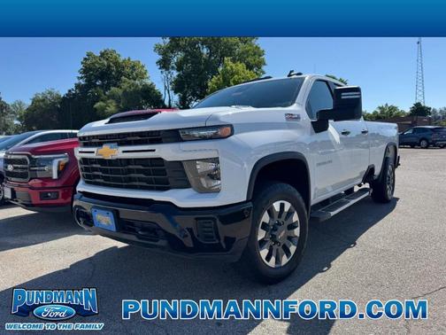 2024 Chevrolet Silverado 2500 Custom