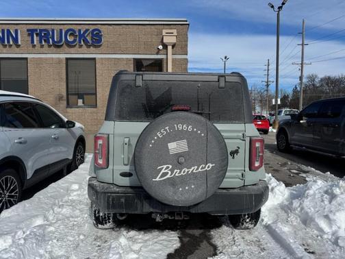 2023 Ford Bronco Outer Banks
