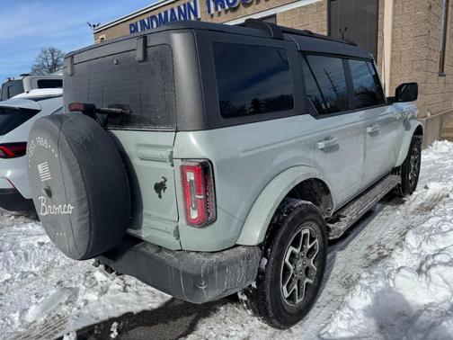 2023 Ford Bronco Outer Banks