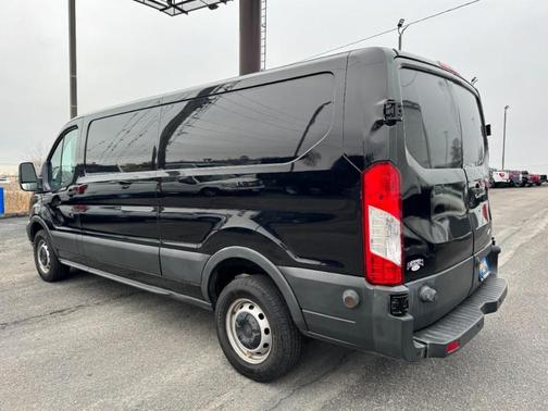 2018 Ford Transit-250 Base