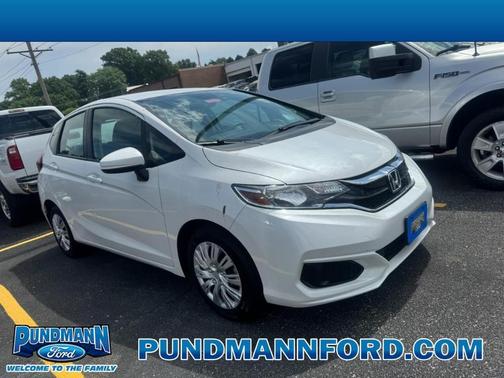 Platinum White Pearl 2019 Honda Fit LX