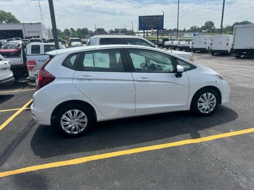Platinum White Pearl 2019 Honda Fit LX