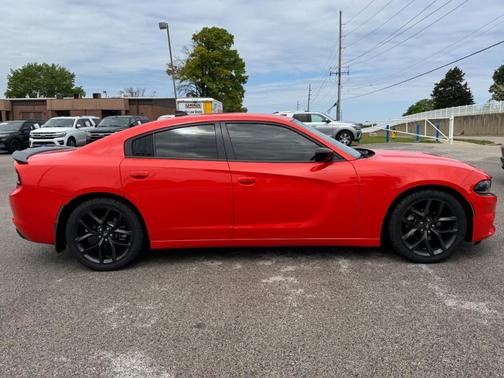 Go Mango! 2021 Dodge Charger SXT