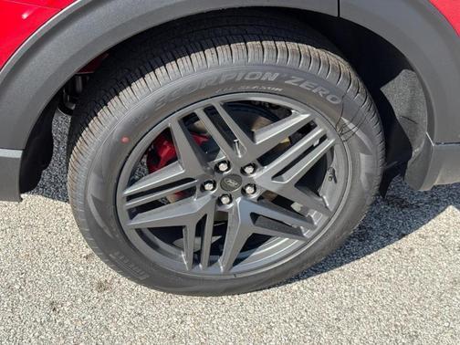 Rapid Red Metallic Tinted Clearcoat 2026 Ford Explorer ST-Line