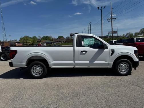 2025 Ford F-150 XL