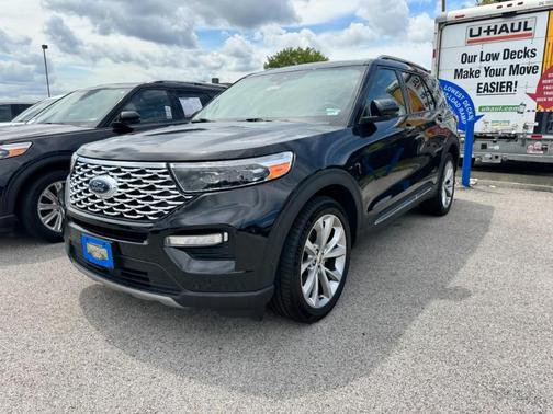 Black Metallic 2021 Ford Explorer Platinum