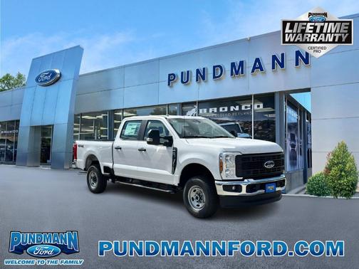 Oxford White 2026 Ford F-250 XL