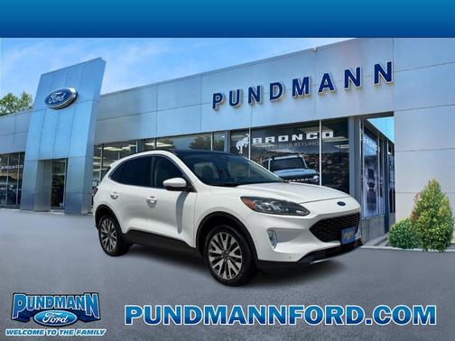 2020 Ford Escape Titanium