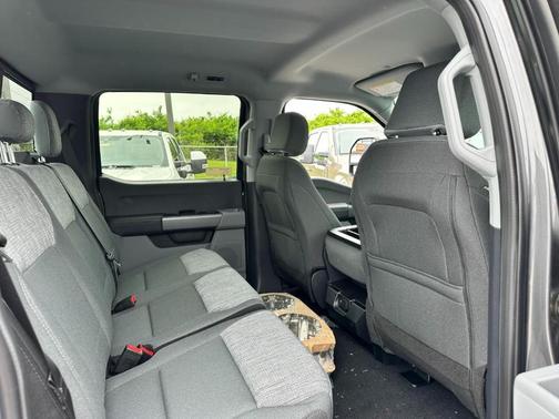 Carbonized Gray Metallic 2026 Ford F-250 XLT