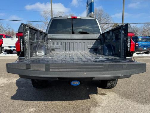 2023 Ford F-150 Lightning XLT