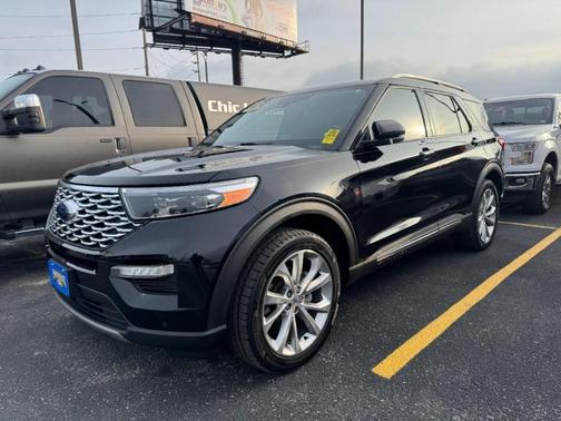 2023 Ford Explorer Platinum