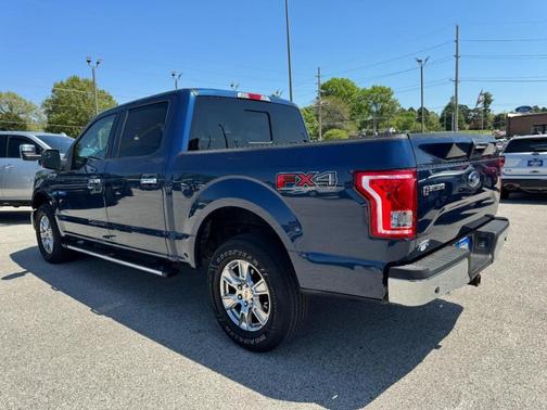 Lightning Blue 2017 Ford F-150 XLT